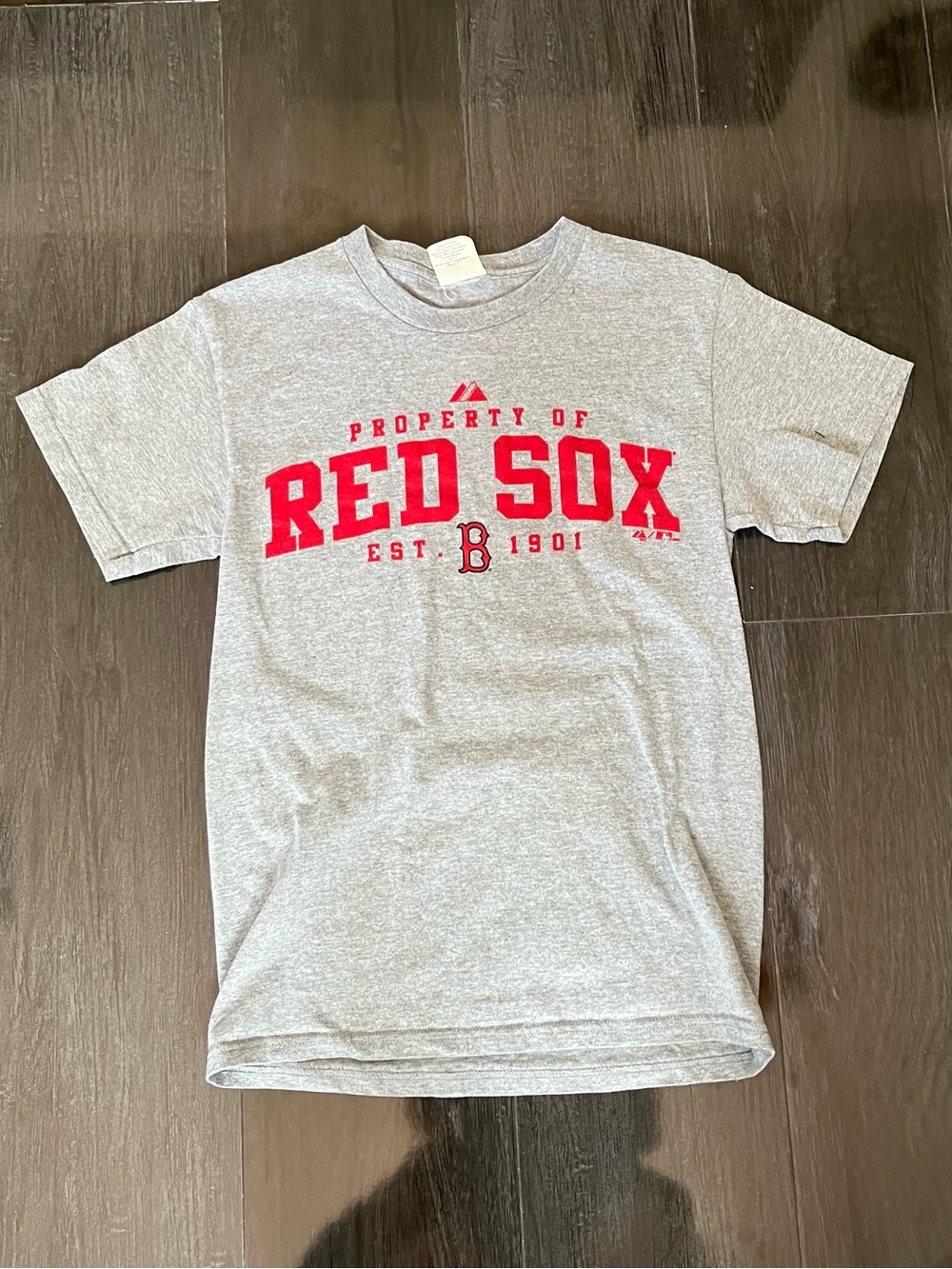 Vintage Majestic Men’s Gray Red Sox Graphic Tee